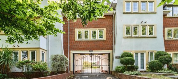 2 bedrooms Apartment in Sutton, United Kingdom No. 10620 3