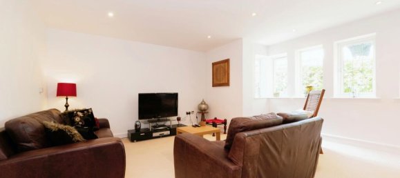 2 bedrooms Apartment in Sutton, United Kingdom No. 10620 19