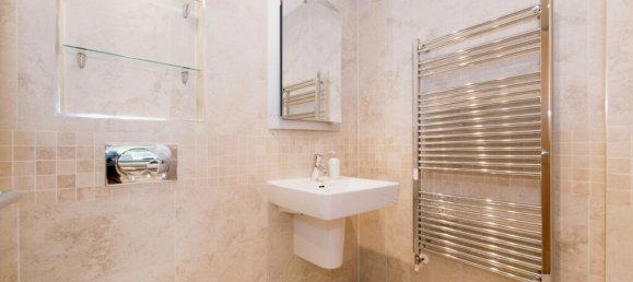 2 bedrooms Apartment in Sutton, United Kingdom No. 10620 7