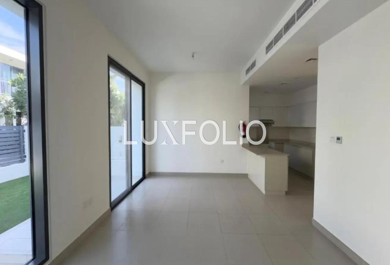 4 chambres Villa à Dubai Hills Estate, UAE No. 101474