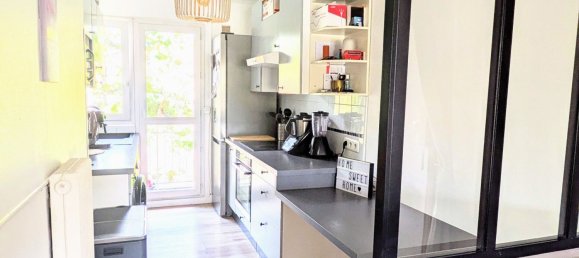 4 rooms Apartment in Sainte-Foy-les-Lyon, France No. 297384 9