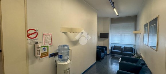 5-Zimmer Büro in Soresina, Italy, Nr. 71399 9