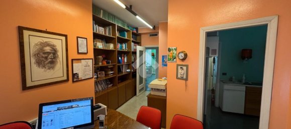 5-Zimmer Büro in Soresina, Italy, Nr. 71399 16