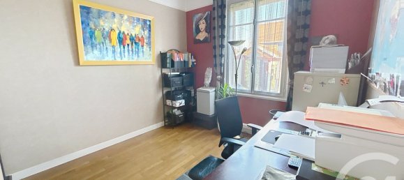 5 bedrooms House in Sotteville-les-Rouen, France No. 319370 13