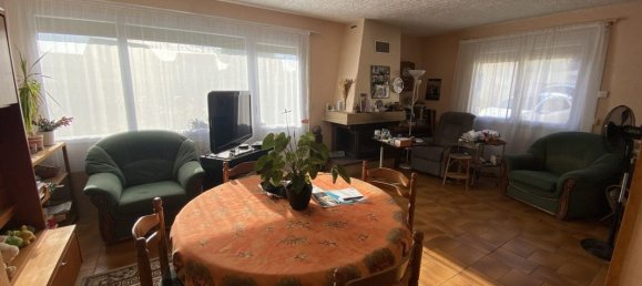 2 Schlafzimmer Villa in Pont-de-l'Arche, France, Nr. 353743 3