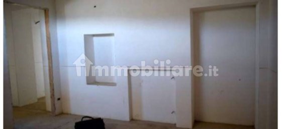 3 Schlafzimmer Wohnung in Loreto Aprutino, Italy, Nr. 339724 5