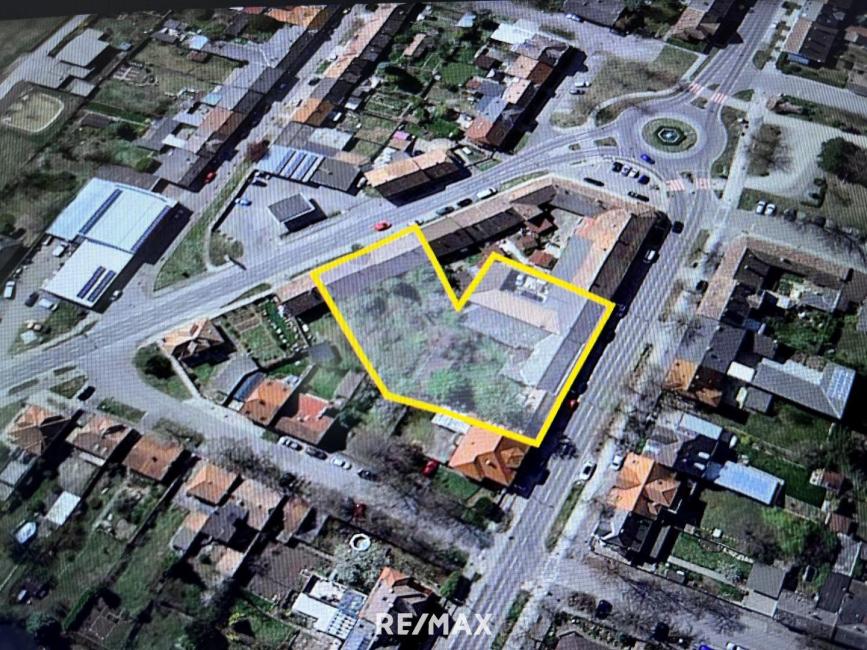  Land in Laa an der Thaya, Austria No. 79155