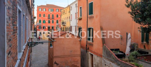 Apartamento de 2 habitaciónes en Venice, Italy No. 67679 8
