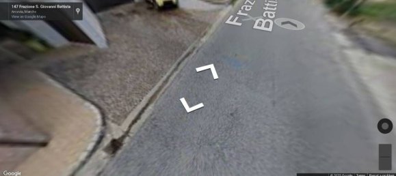 4 rooms Apartment in Arcevia, Italy No. 302819 3