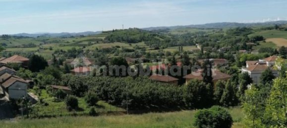 2-salle Propriété commerciale à Montegrosso d'Asti, Italy No. 78700 18