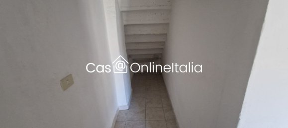 4 rooms House in Prato, Italy No. 261716 10