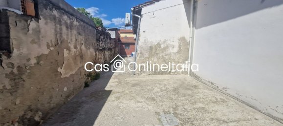 4 rooms House in Prato, Italy No. 261716 48