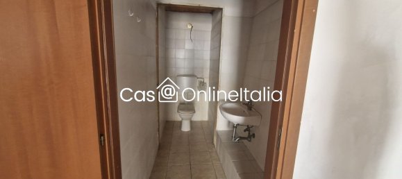 4 rooms House in Prato, Italy No. 261716 34