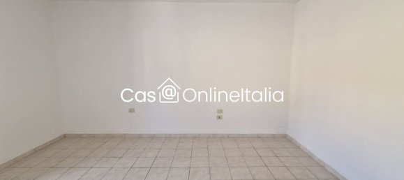 4 rooms House in Prato, Italy No. 261716 25