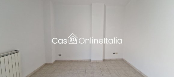 4 rooms House in Prato, Italy No. 261716 7