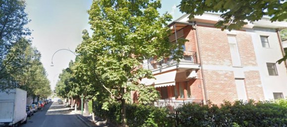 3 rooms Apartment in Cinisello Balsamo, Italy No. 2503 2