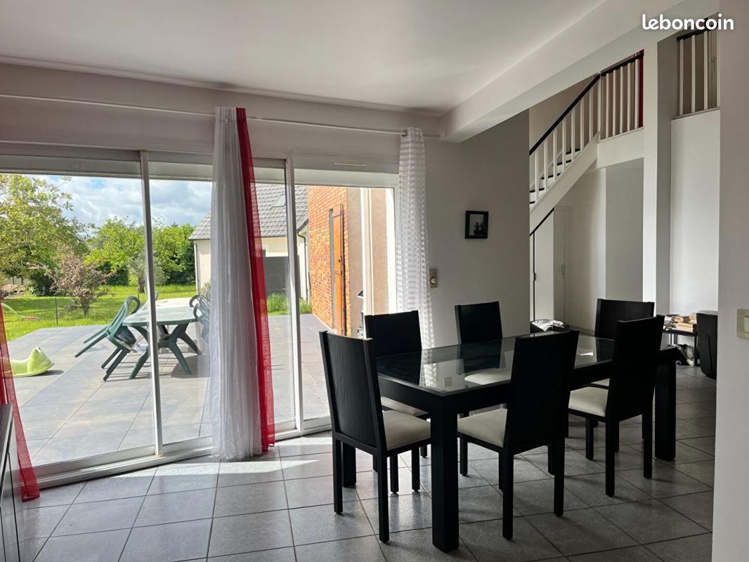 4 Schlafzimmer Haus in Darvoy, France, Nr. 61130