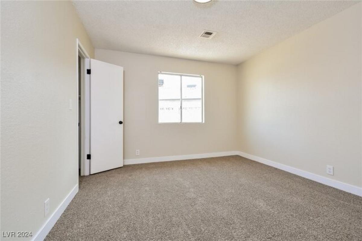 Дом с 3 спальнями в Лас Вегас, США № 387003