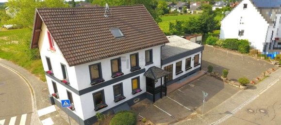 Здание с 11 комнатами в Ортенау, Германия № 82363 8