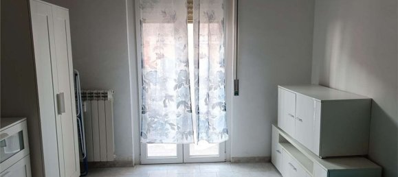 3-salle Appartement à Pioltello, Italy No. 183047 19