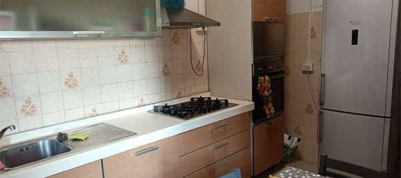 3-salle Appartement à Pioltello, Italy No. 183047 17