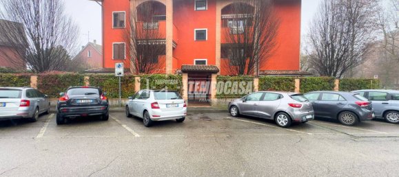 Apartamento de 2 dormitorios en Peschiera Borromeo, Italy No. 22601 15