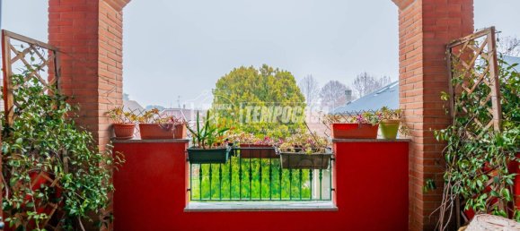Apartamento de 2 dormitorios en Peschiera Borromeo, Italy No. 22601 13