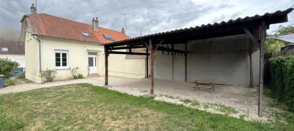 Casa de 2 dormitorios en Compiegne, France No. 314918 9