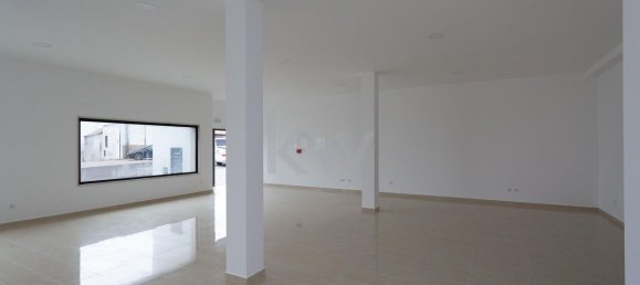 Gewerbliche Immobilie in Mafra, Portugal 185m², Nr. 74971 18