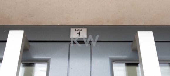 Gewerbliche Immobilie in Mafra, Portugal 185m², Nr. 74971 8