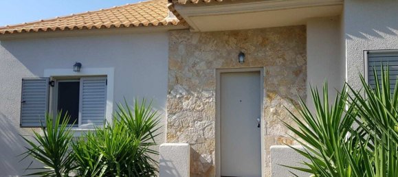 4 bedrooms Commercial property in Evrostina, Greece No. 5920 5