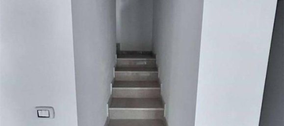 8 rooms House in Medolla, Italy No. 33689 69