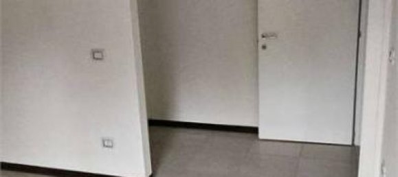 8 rooms House in Medolla, Italy No. 33689 87