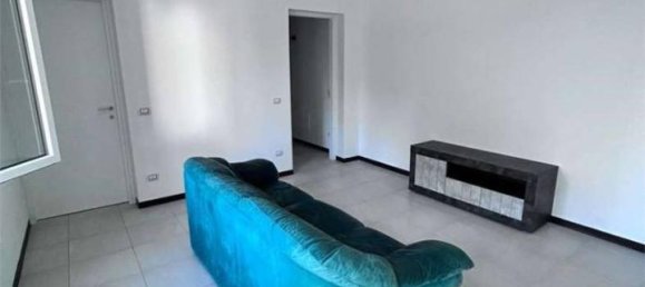 8 rooms House in Medolla, Italy No. 33689 21