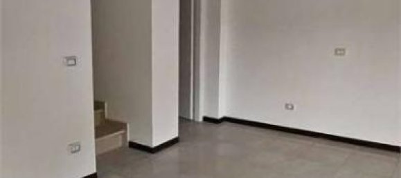 8 rooms House in Medolla, Italy No. 33689 57