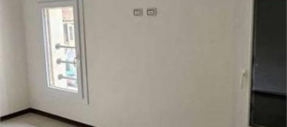 8 rooms House in Medolla, Italy No. 33689 79