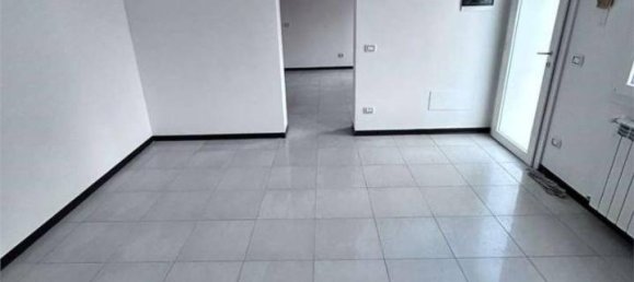 8 rooms House in Medolla, Italy No. 33689 49