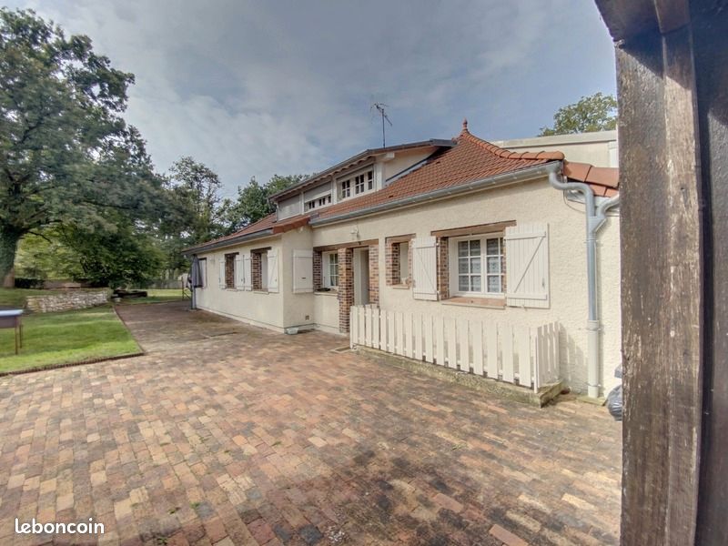 Casa T10 em Mont-Notre-Dame, France N.º 232003