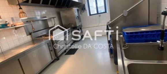 Imóvel comercial de 16 divisões em Villenauxe-la-Grande, France N.º 45988 2