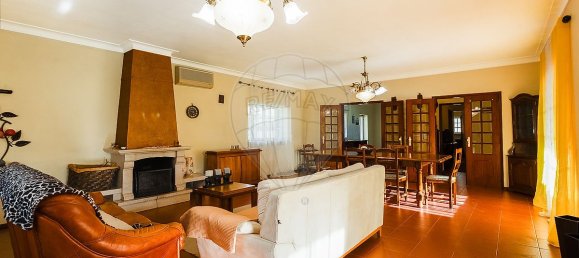 4 bedrooms House in Juncal, Portugal No. 21504 3