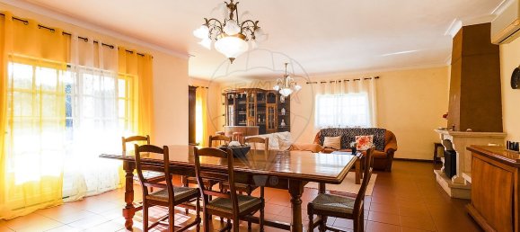 4 bedrooms House in Juncal, Portugal No. 21504 4