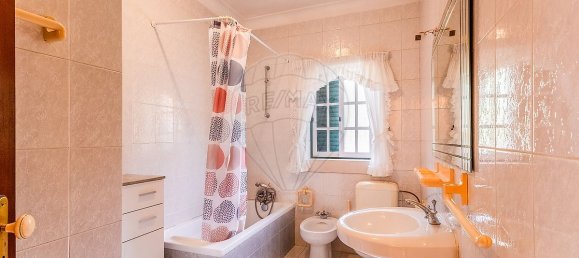 4 bedrooms House in Juncal, Portugal No. 21504 19