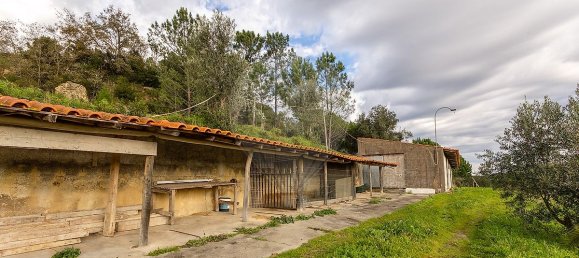 4 bedrooms House in Juncal, Portugal No. 21504 23