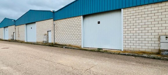 2232m² Commercial property in Toledo, Spain No. 167307 3