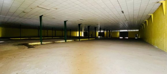 2232m² Commercial property in Toledo, Spain No. 167307 5