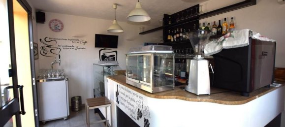 Gewerbliche Immobilie in Marciana, Italy 47m², Nr. 62386 2