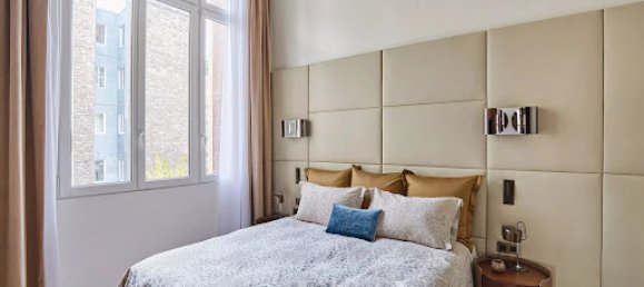 2 bedrooms Duplex in Paris, France No. 180117 8