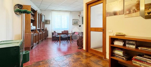 2 chambres Appartement à Prato, Italy No. 356704 3