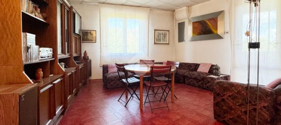 2 chambres Appartement à Prato, Italy No. 356704 2