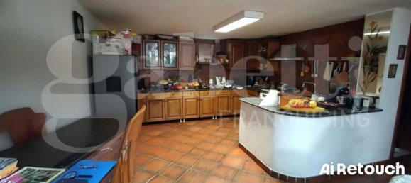 3 rooms House in Monserrato, Italy No. 38564 3